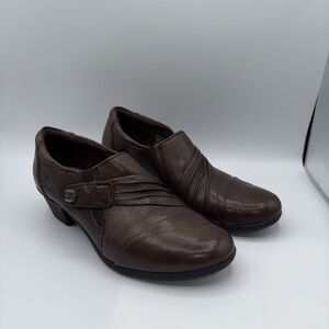 Earth Origins Madison Ankle Shoes Booties Size 8.5 M Brown 2" Heel Zip Up Preown